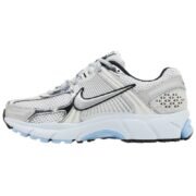 Nike Zoom Vomero 5 Metallic Silver Blue Tint - Image 2