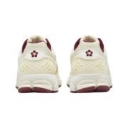 Nike Zoom Vomero 5 “Valentine’s Day” - Image 5