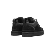 UGG Lowmel "Black" - Image 2