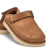 UGG Goldenstar Clog - Chestnut - Image 4