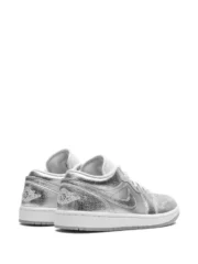 Jordan Air Jordan 1 Low SE Metallic Silver - Image 2