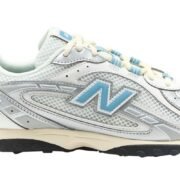 New Balance 204L sneakers in the "Silver Metallic/Still Water" (or "Ice Blue" or "Sky") - Image 3