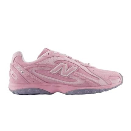 New Balance 204L Pastel Pink