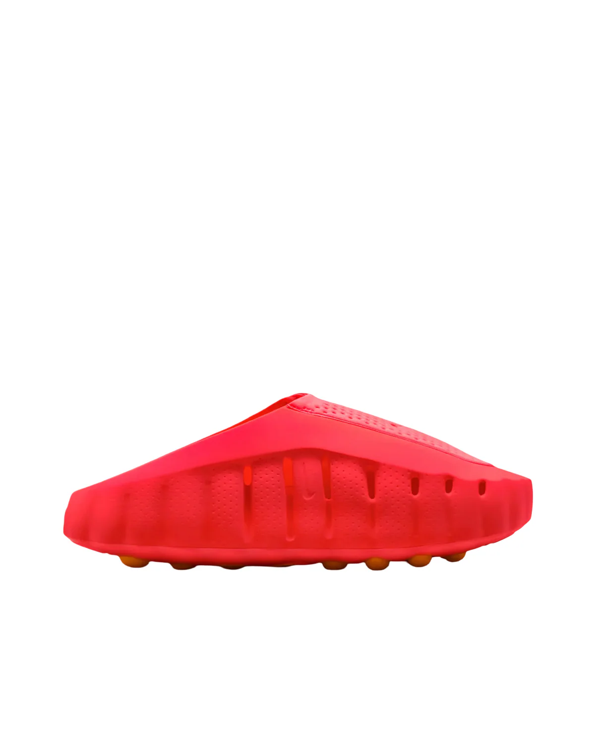 IMG_4577 Nike mind 001 solar red - Image 1