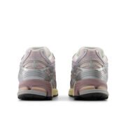 New Balance 1906R Rose Sugar Silver - Image 4